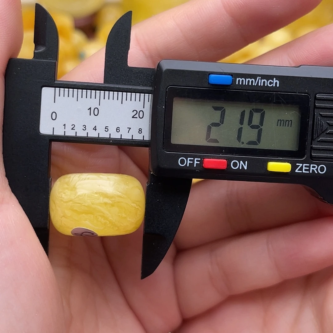 琥珀未镶嵌裸石蜜蜡墩子金橘黄虎皮