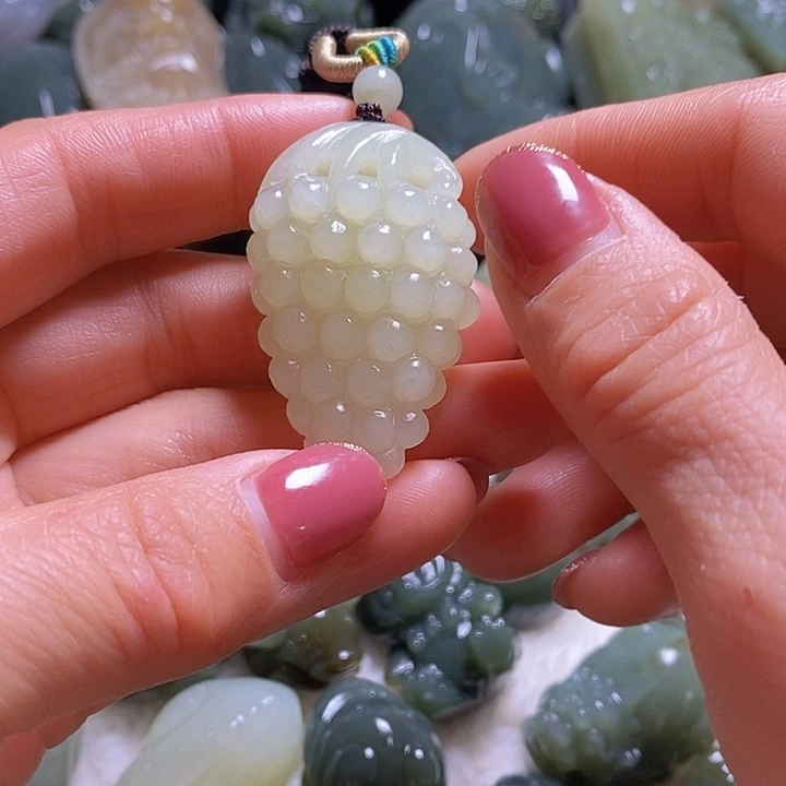 未镶嵌和田玉（糖玉）珠宝奇石