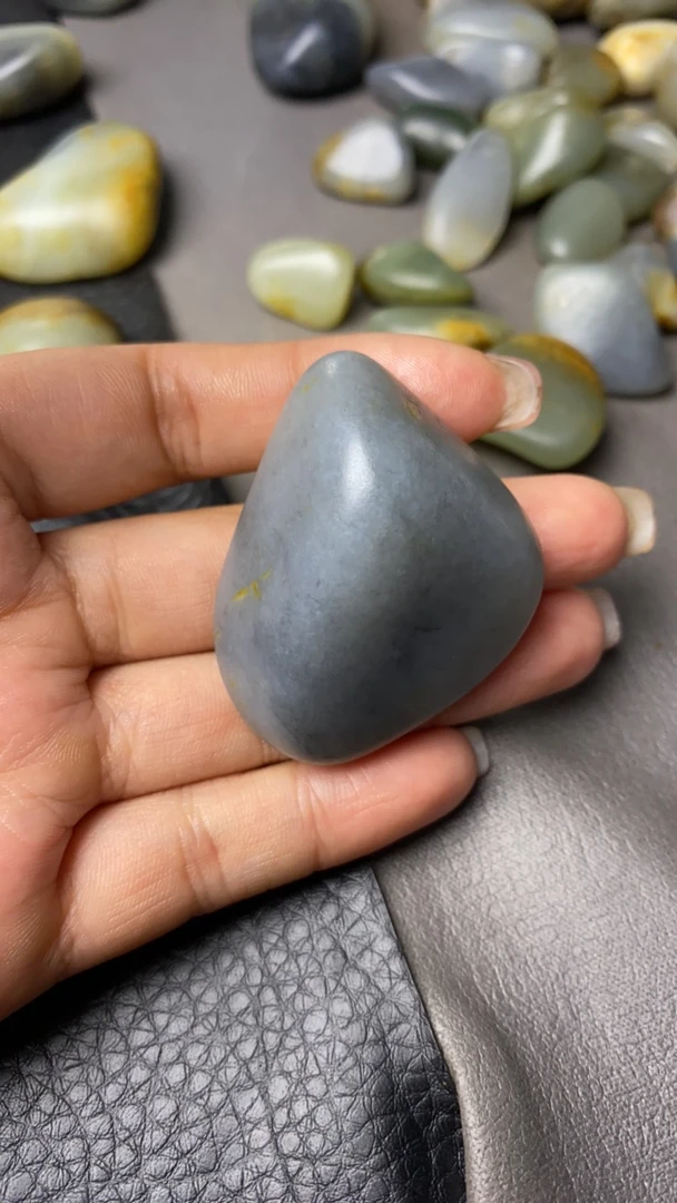 新疆和田玉吊坠22