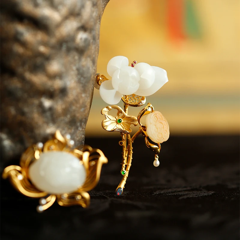 东方俪DOFUNLY【勿拍仅供展示】和田玉18k金设计款吊坠