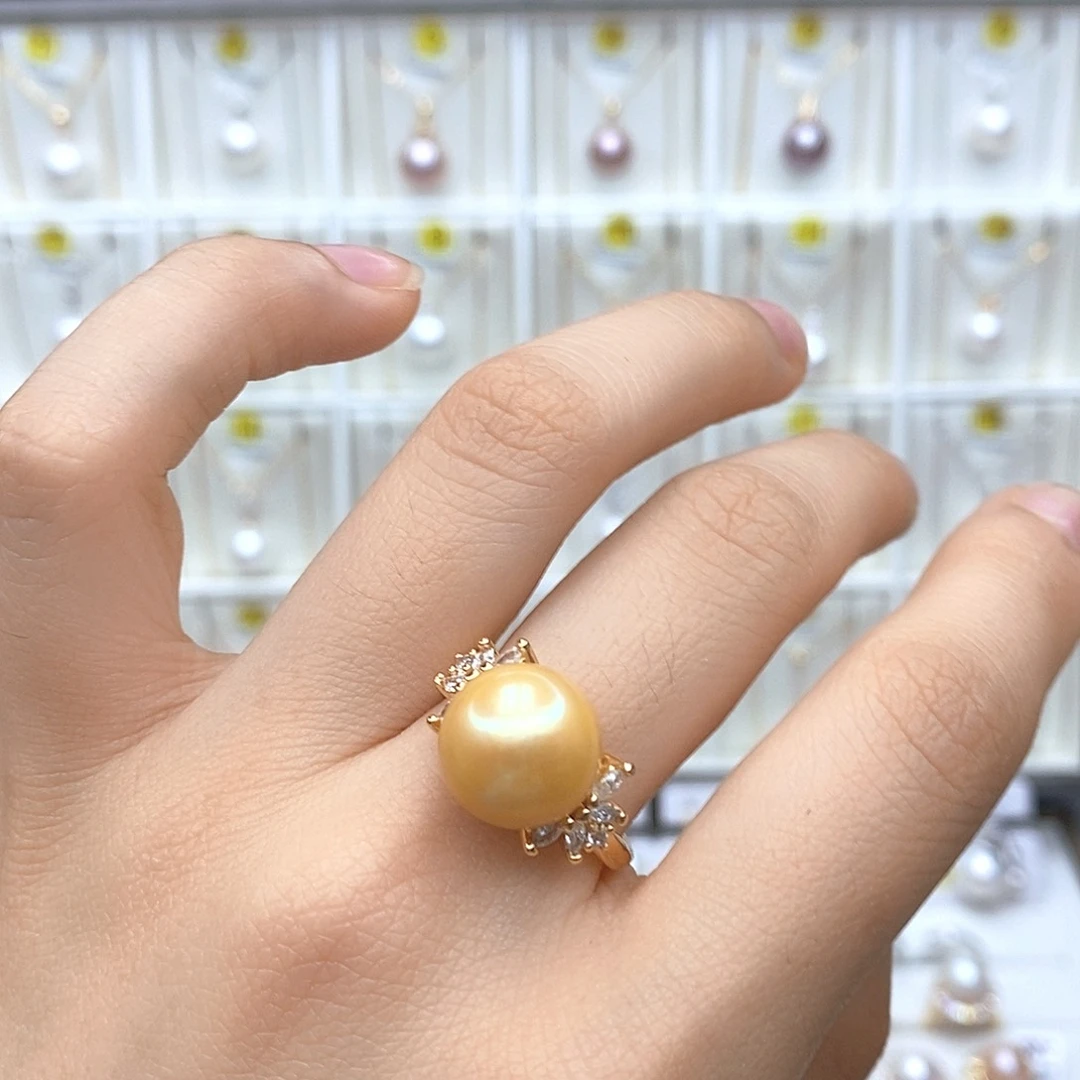 淡水珍珠合金颈饰