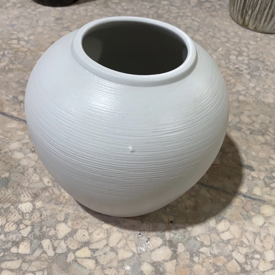 陶瓷瑕疵盆20厘米口径10厘米