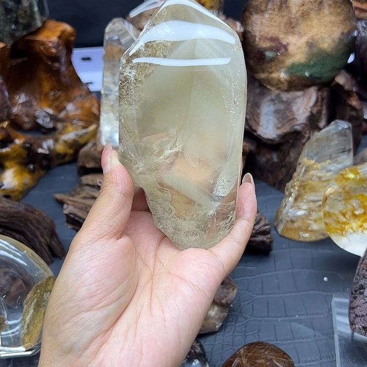 平***点未镶嵌珠宝半成品水晶