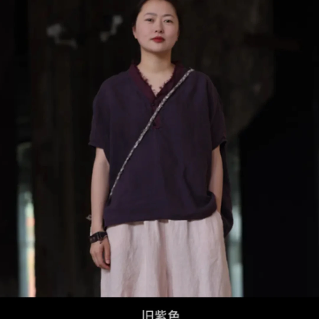 衣路走来原创设计2025春夏做旧麻百搭V领套头衬衫38700