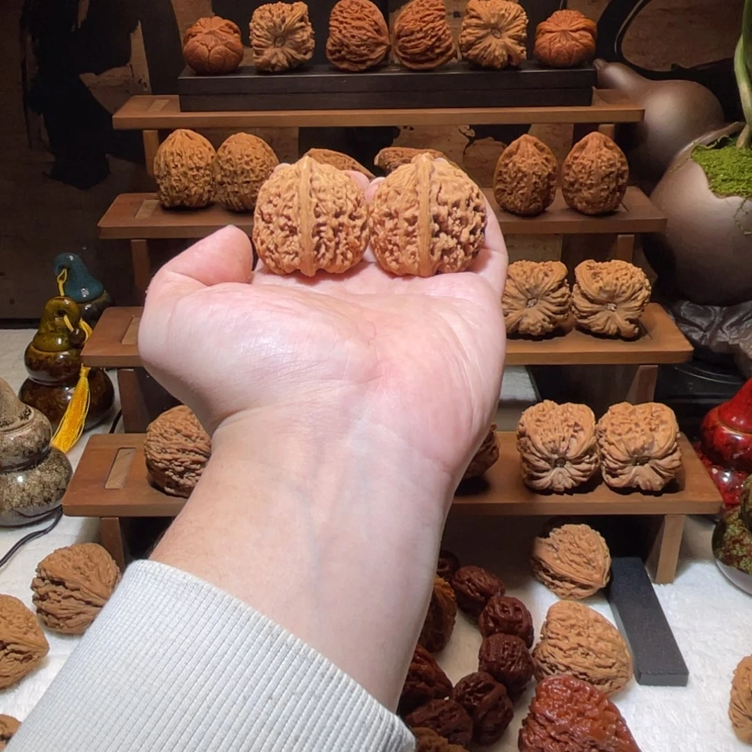 文玩核桃吊坠39/40/39 老款麻墩