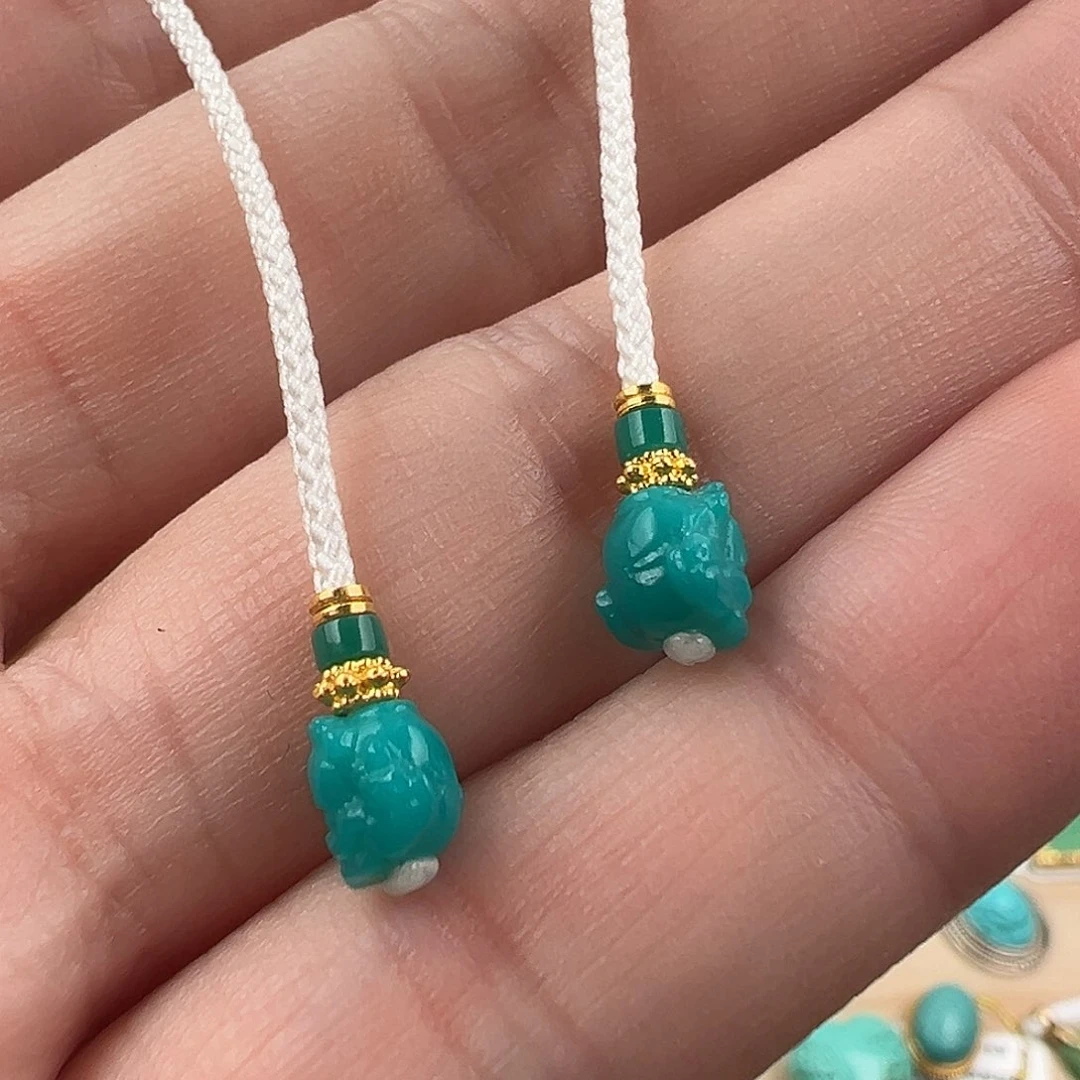 绿松石配饰未镶嵌