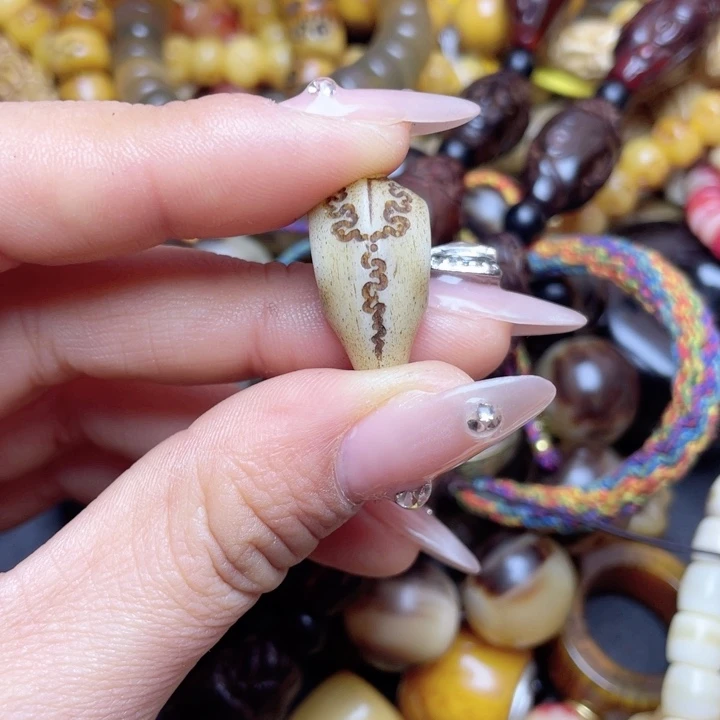 驼骨其他其他配饰