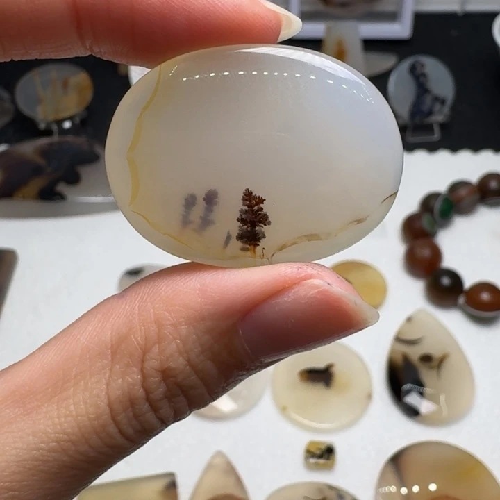 玛瑙/玉髓未镶嵌摆件