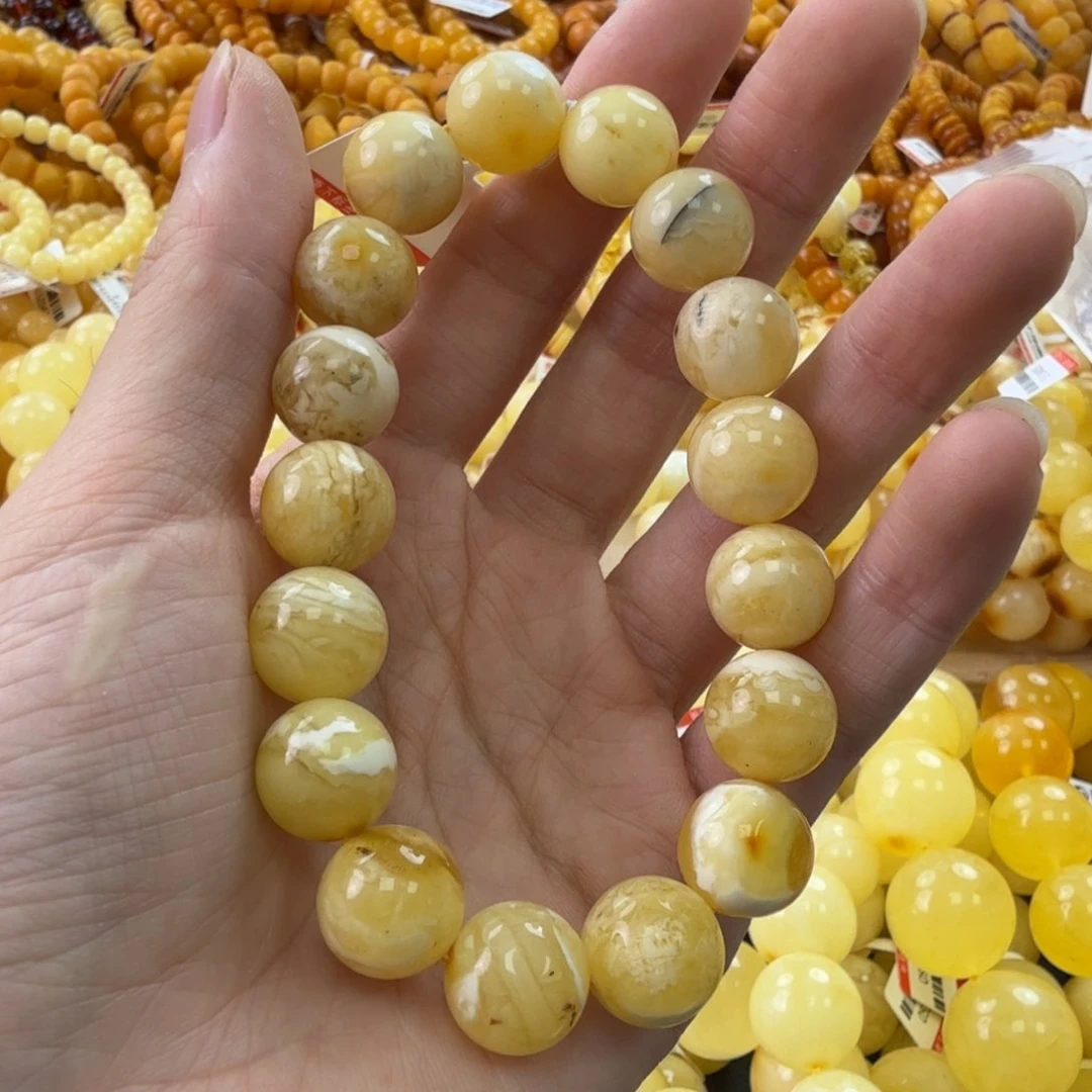 未镶嵌琥珀珠宝奇石