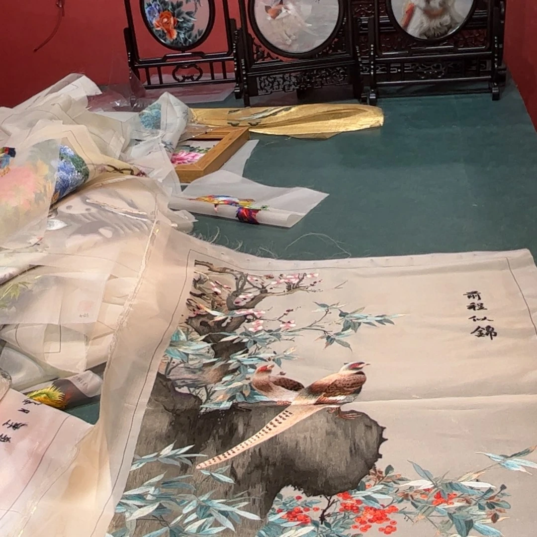 织绣纯手工制作方法是