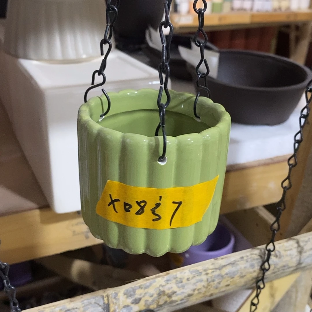 摆件陶盆有孔 瑕疵介意勿拍