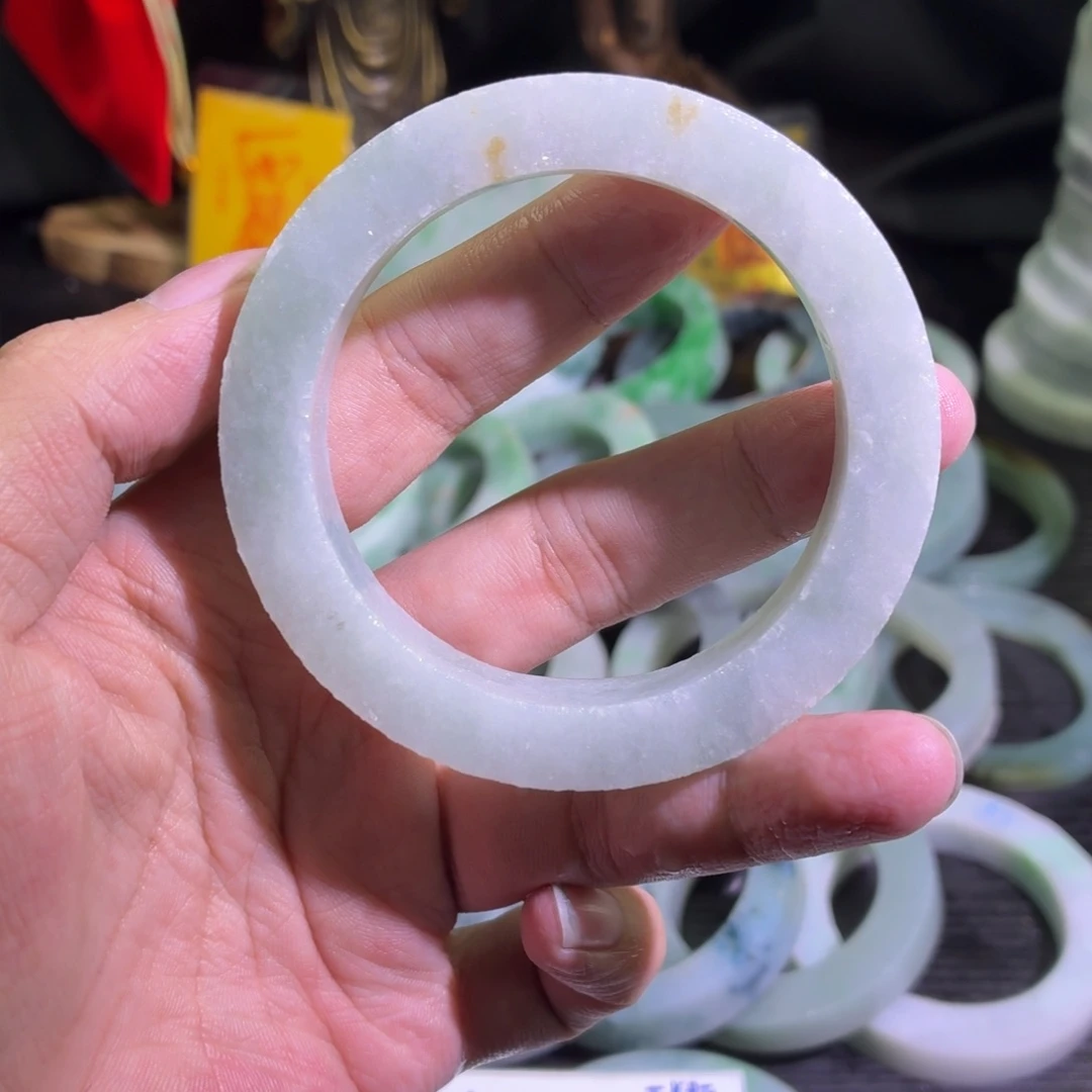 定制翡翠未镶嵌天然翡翠A货毛胚手镯定制