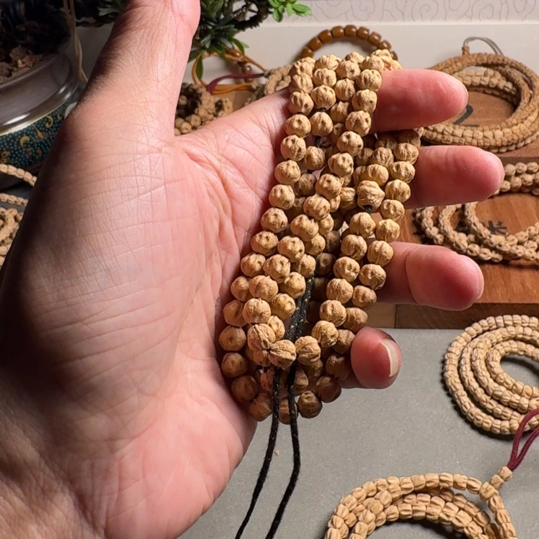 w***u柏香籽/百香籽吊坠7毫米