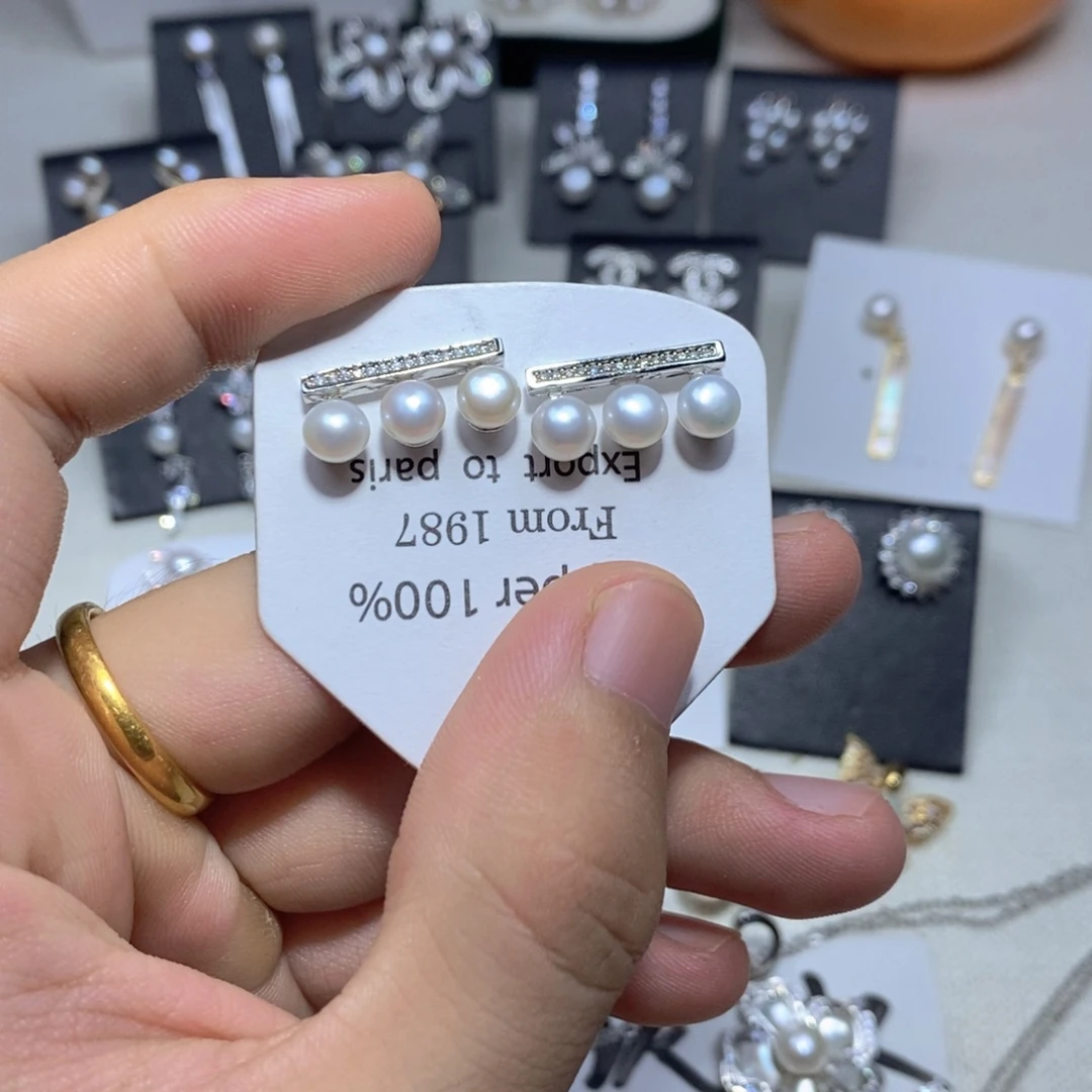 未镶嵌淡水珍珠耳饰