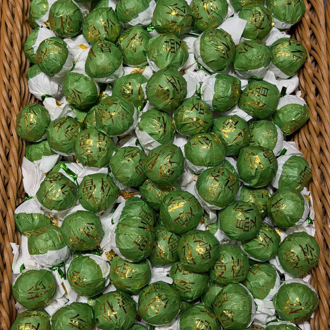 2022年 【曼松-藏茶珍品龙珠【绿】-8g /颗 -普洱茶-生茶