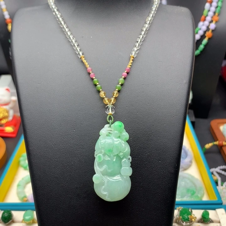 翡翠未镶嵌颈饰翡翠葫芦