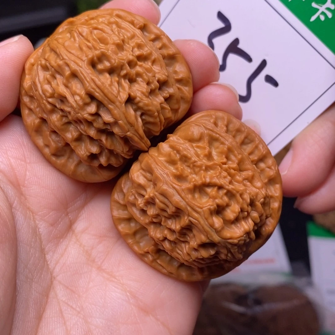 把件文玩核桃355闷尖白狮子头4.1