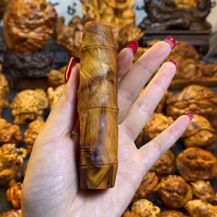 崖柏竹节手把件手把件手把件