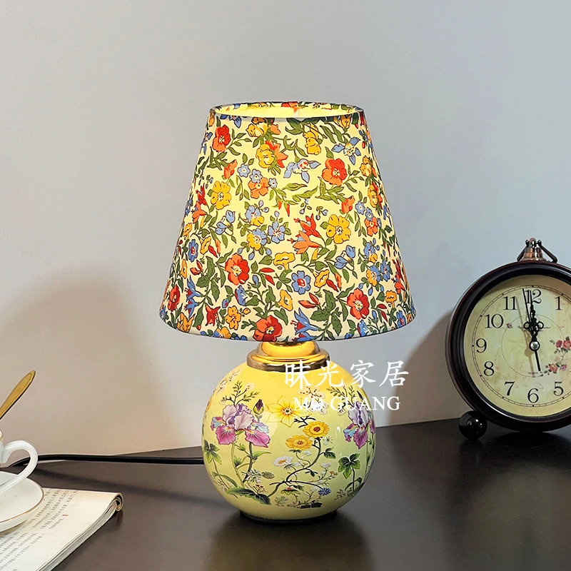 复古陶瓷碎花台灯床头灯法式田园高级感氛围灯客厅卧室装饰小夜灯