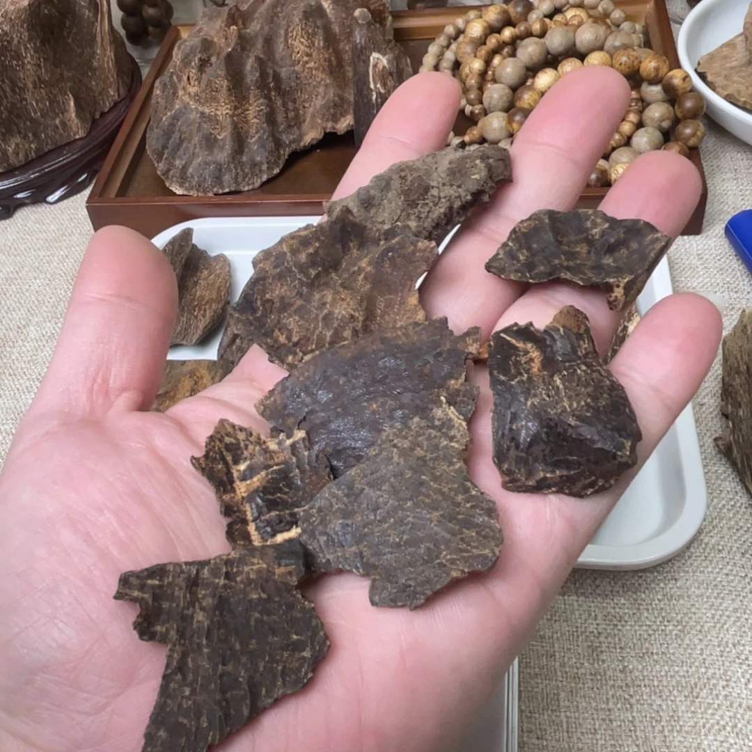 香料海南沉香野料黑油铁头薰香料10.7克