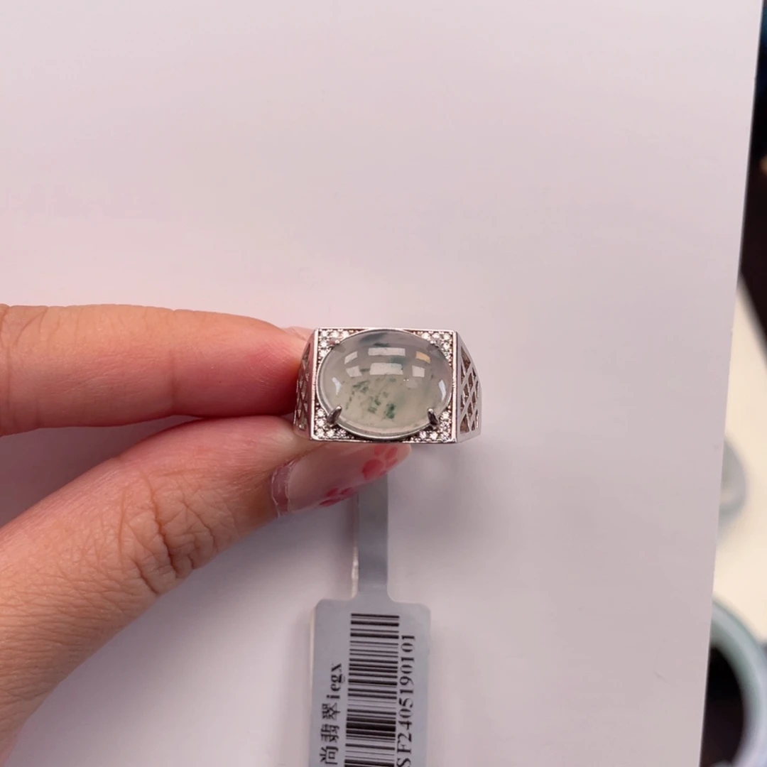 未镶嵌戒指翡翠飘花戒指