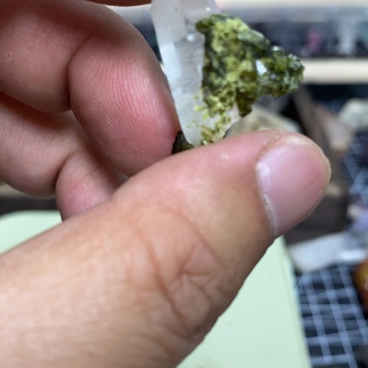 水晶水晶柱未镶嵌