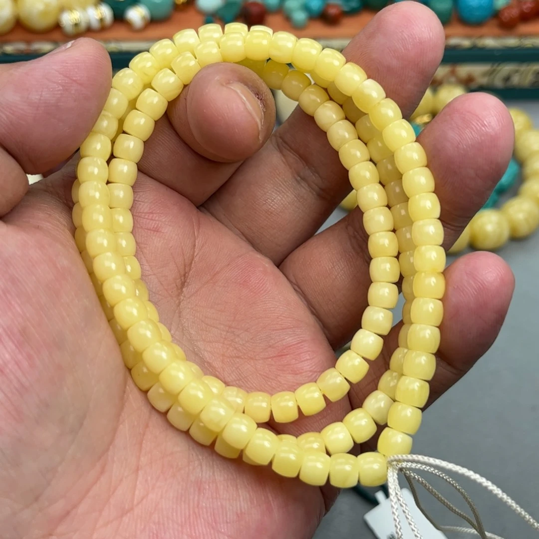 未镶嵌琥珀珠宝奇石14