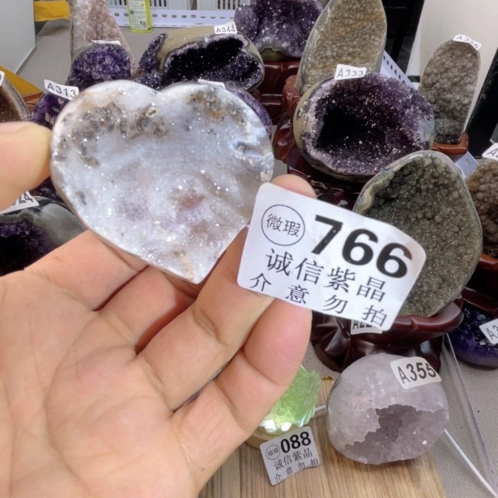 未镶嵌大型摆件（非配饰）紫晶