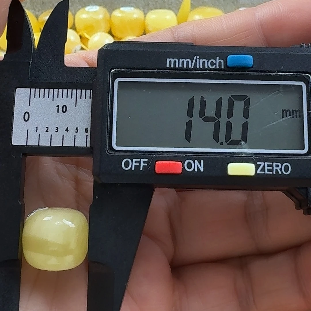 蜜蜡未镶嵌裸石21