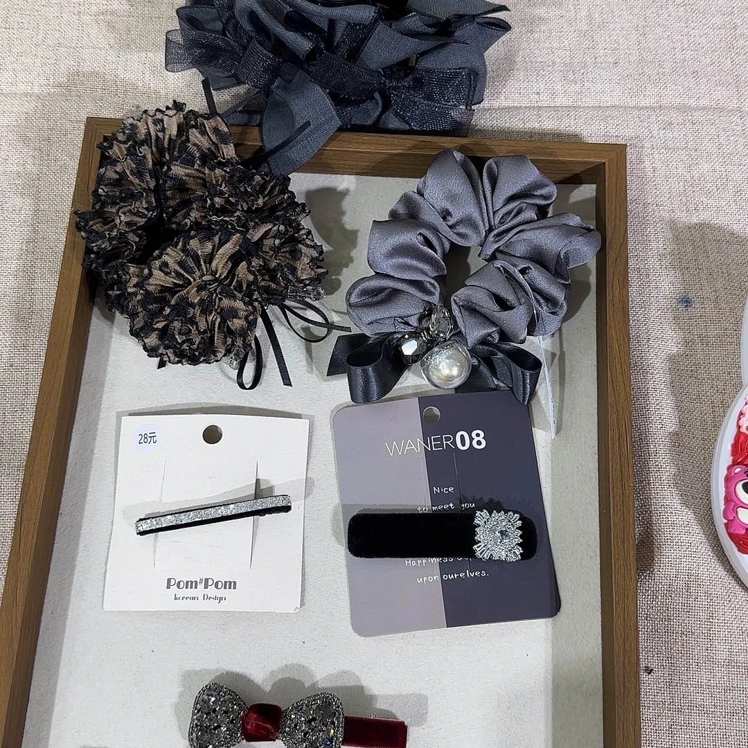 皮质铁合金夹子246