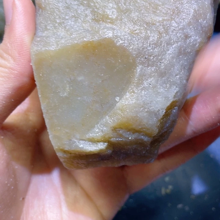 和田玉未镶嵌珠宝半成品