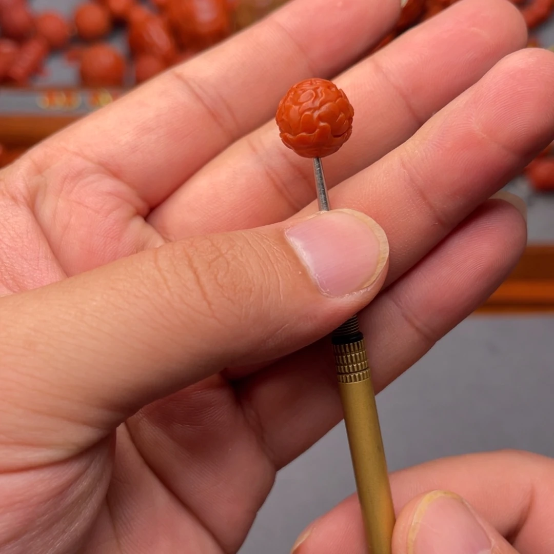 未镶嵌配饰南红玛瑙