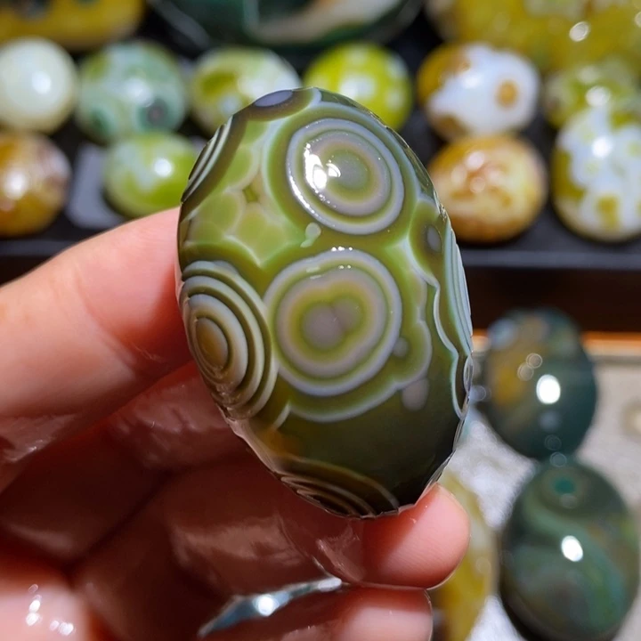 未镶嵌玛瑙/玉髓珠宝半成品139