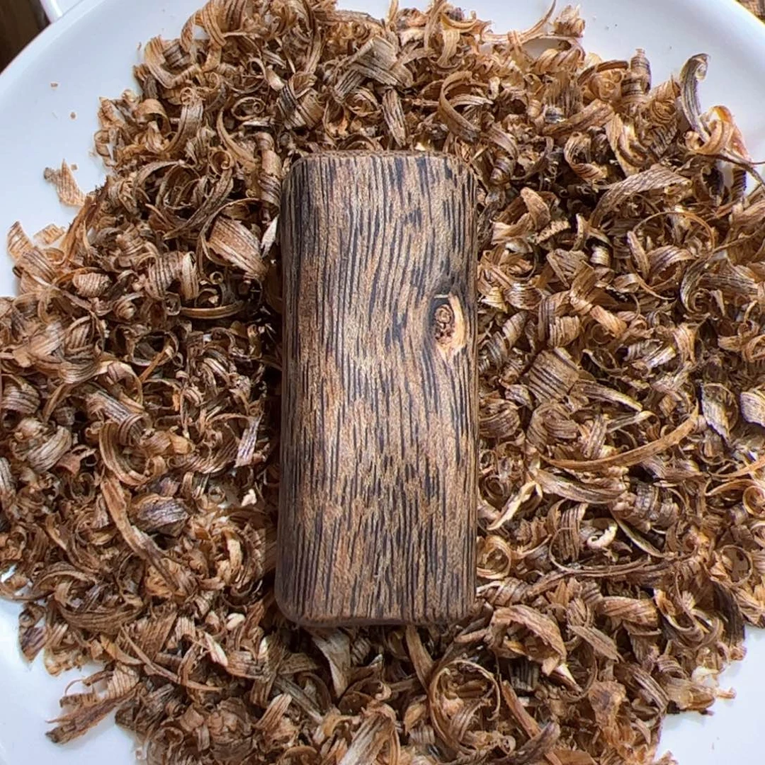 沉香沉香碎屑绿棋素牌9.3克