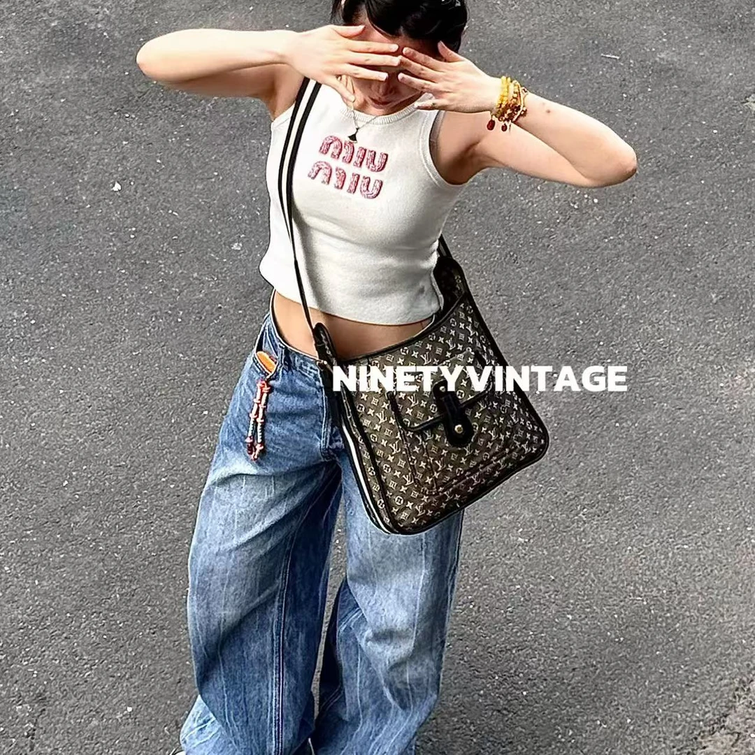 95新 LouisVuitton/路易威登  熊猫色宁单眼扣邮差斜挎包男士包