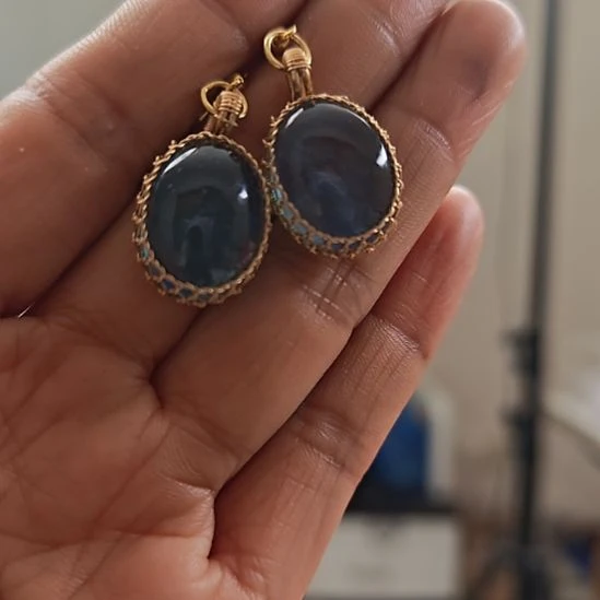 和田玉未镶嵌耳饰