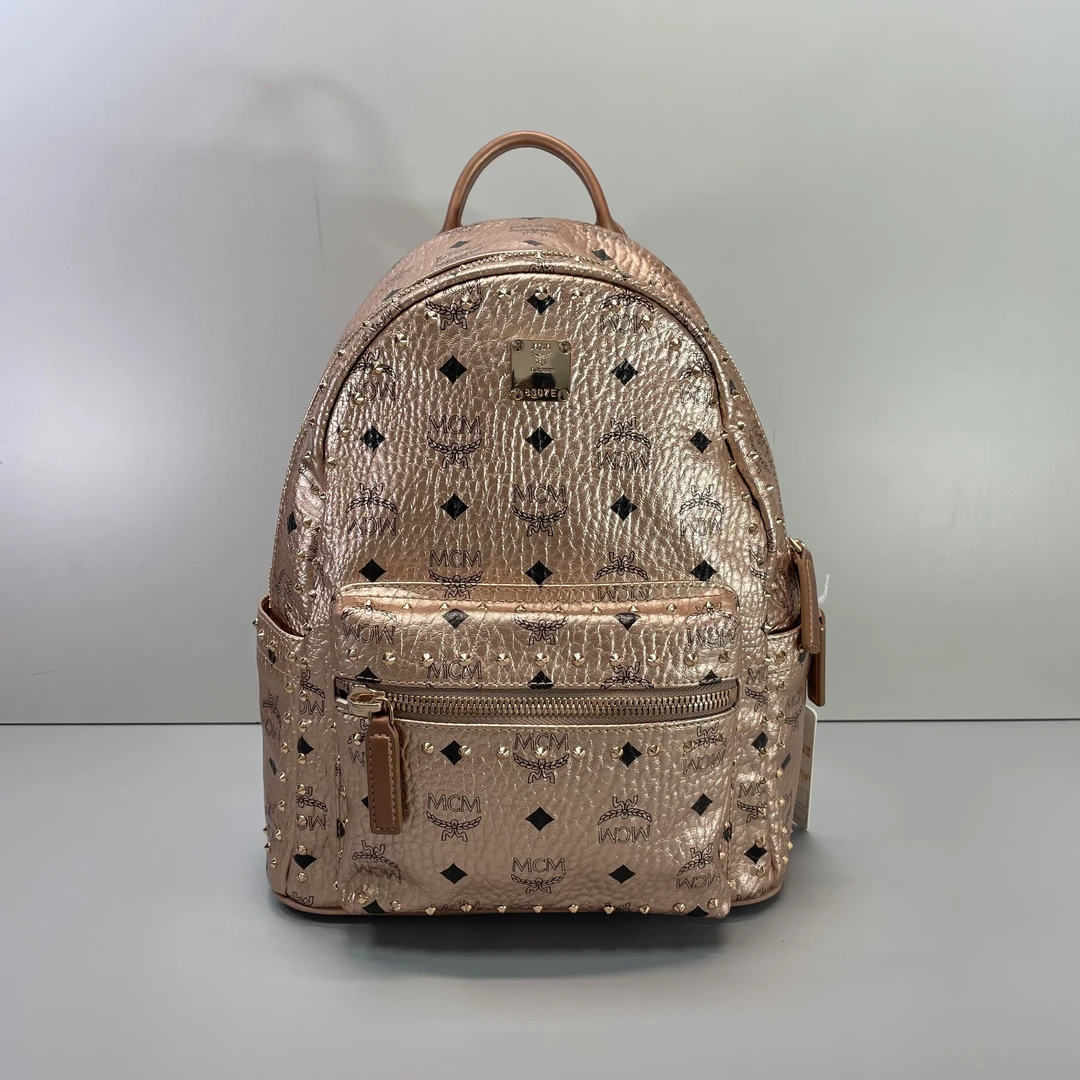 95新 MCM 媚姐/mcm玫瑰金铆钉中号双肩包26*32*13cmG030601