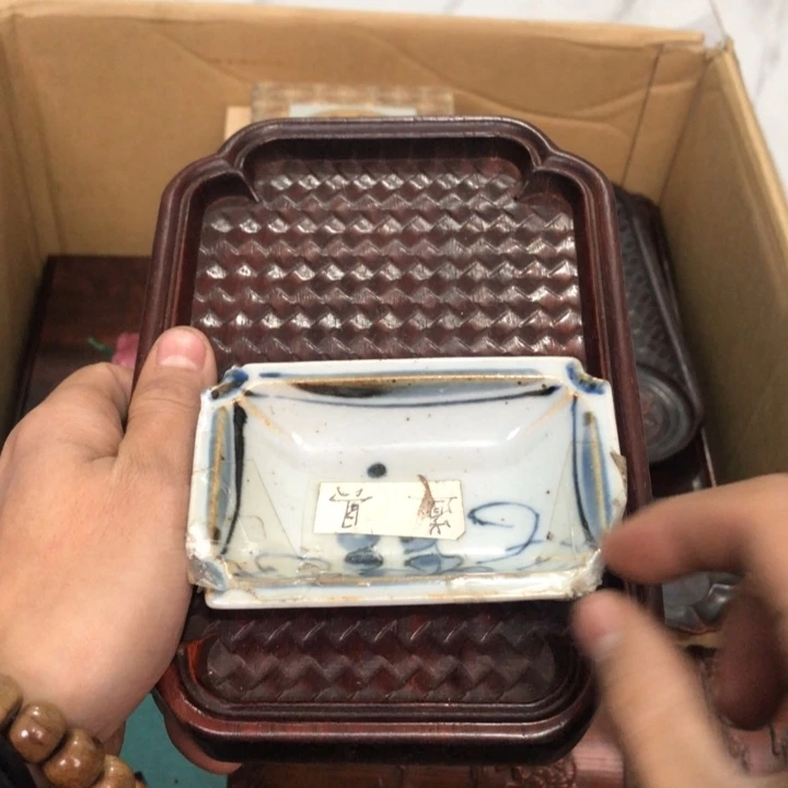 陶瓷孤品单件车里拍