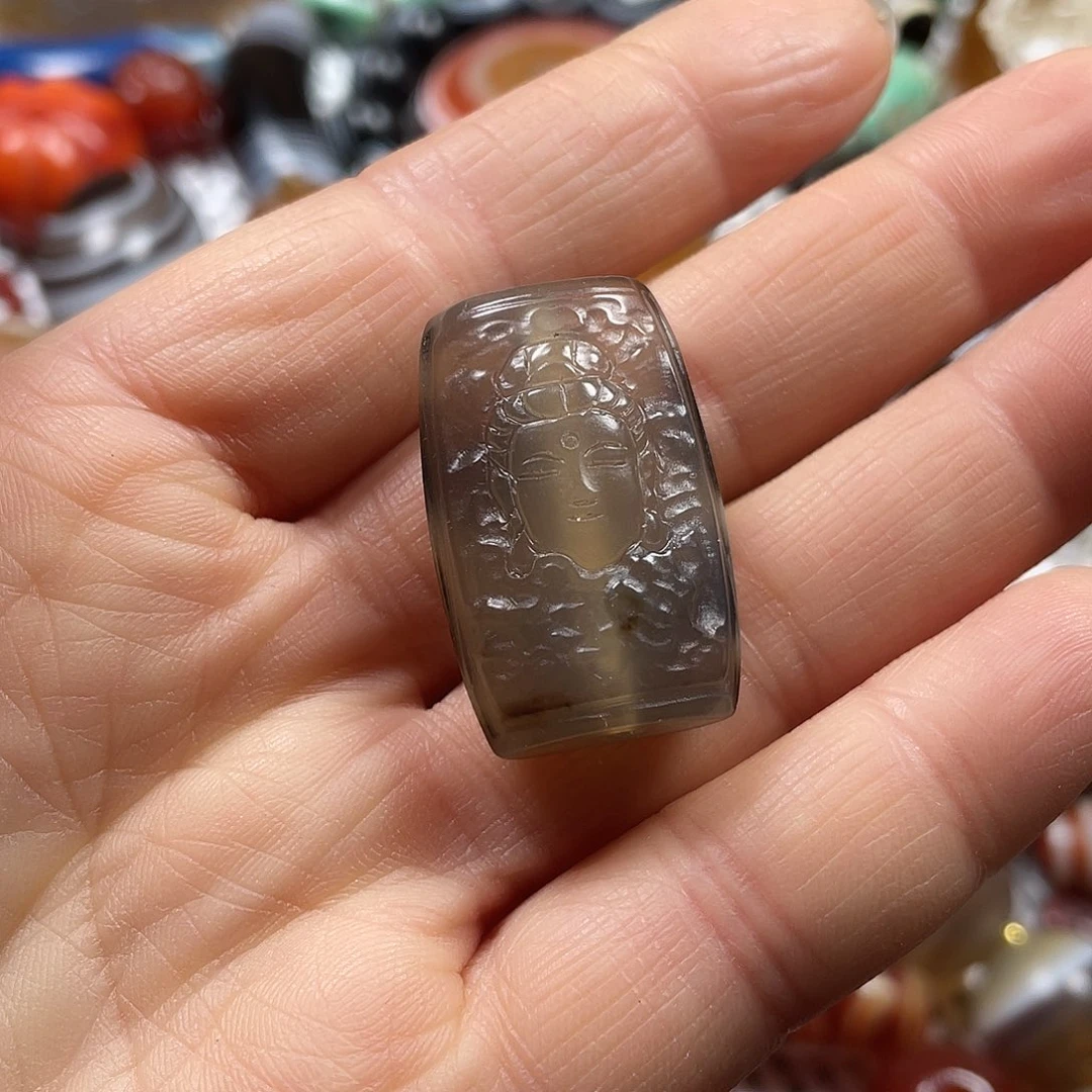 玛瑙/玉髓未镶嵌挂件