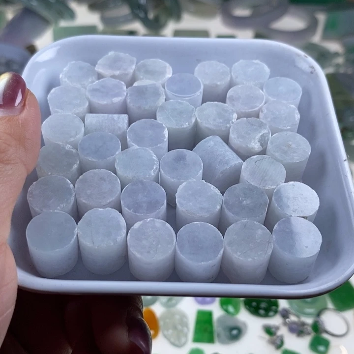 ****水翡翠未镶嵌挂件天然翡翠
