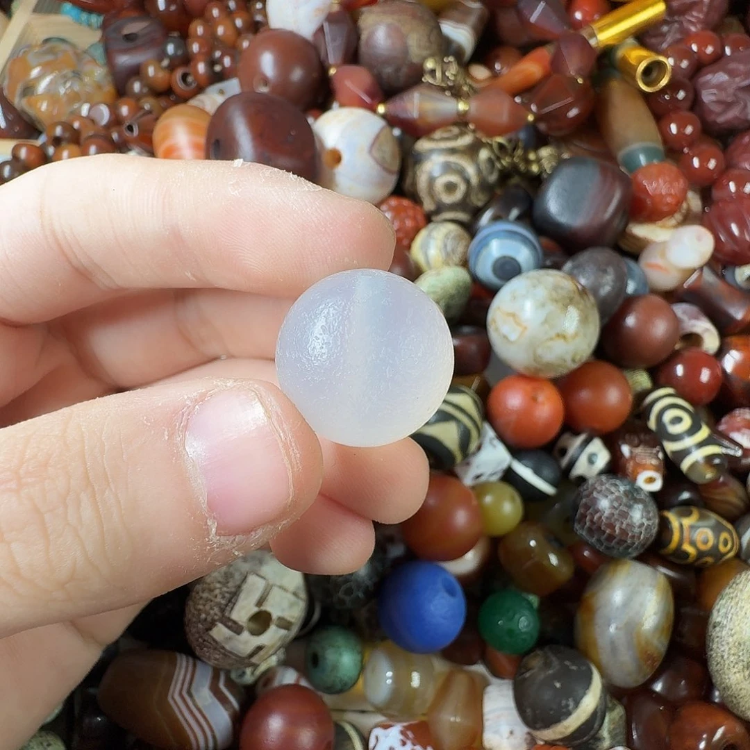 玛瑙/玉髓未镶嵌纯天然玛瑙珠子