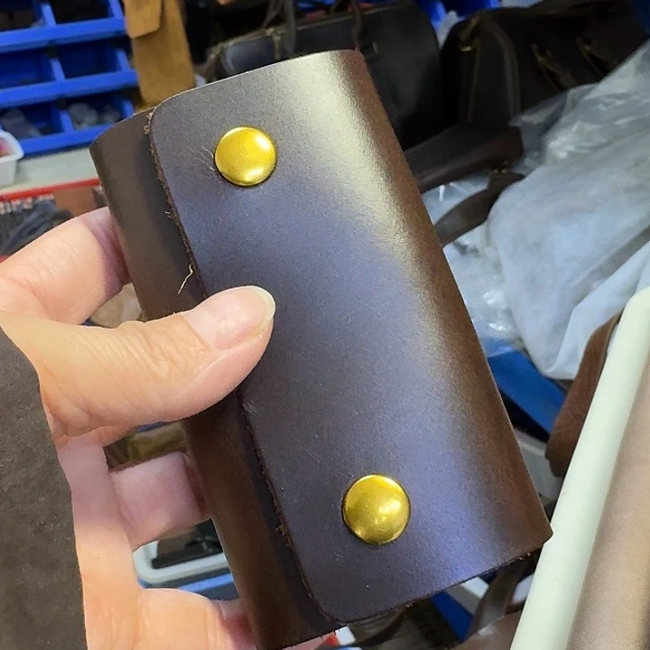 头层牛皮咖色钥匙包一个