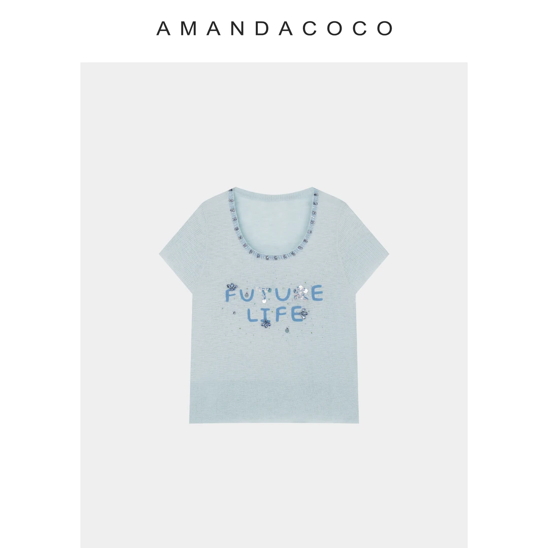 AMANDACOCO 露露 | 夏季薄款串珠字母刺绣减龄U领短袖针织衫