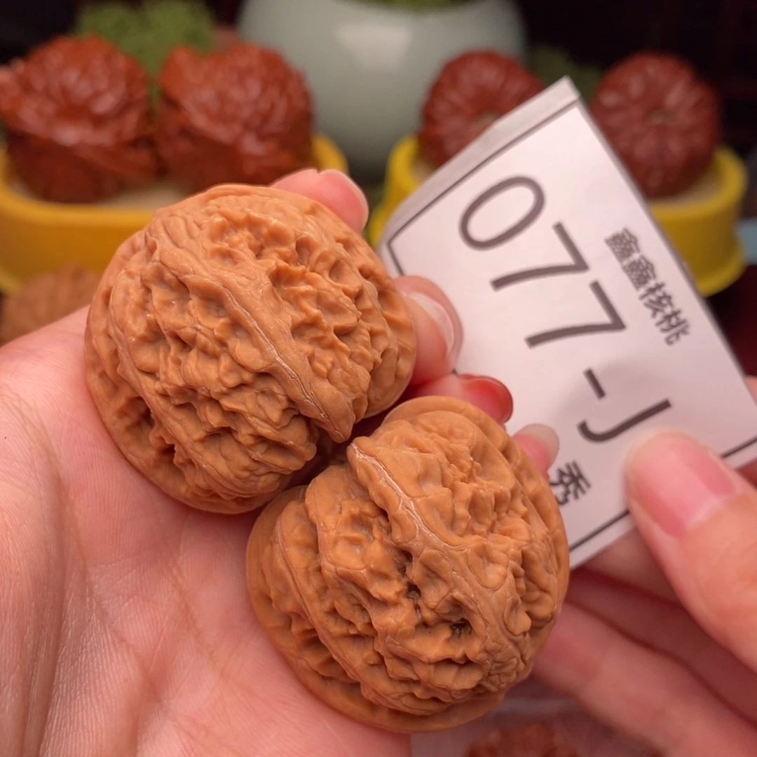 桃核把件九龙38……