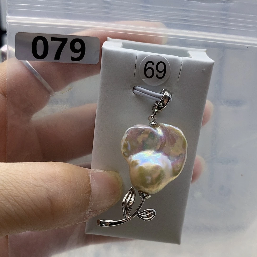 合金耳饰淡水珍珠