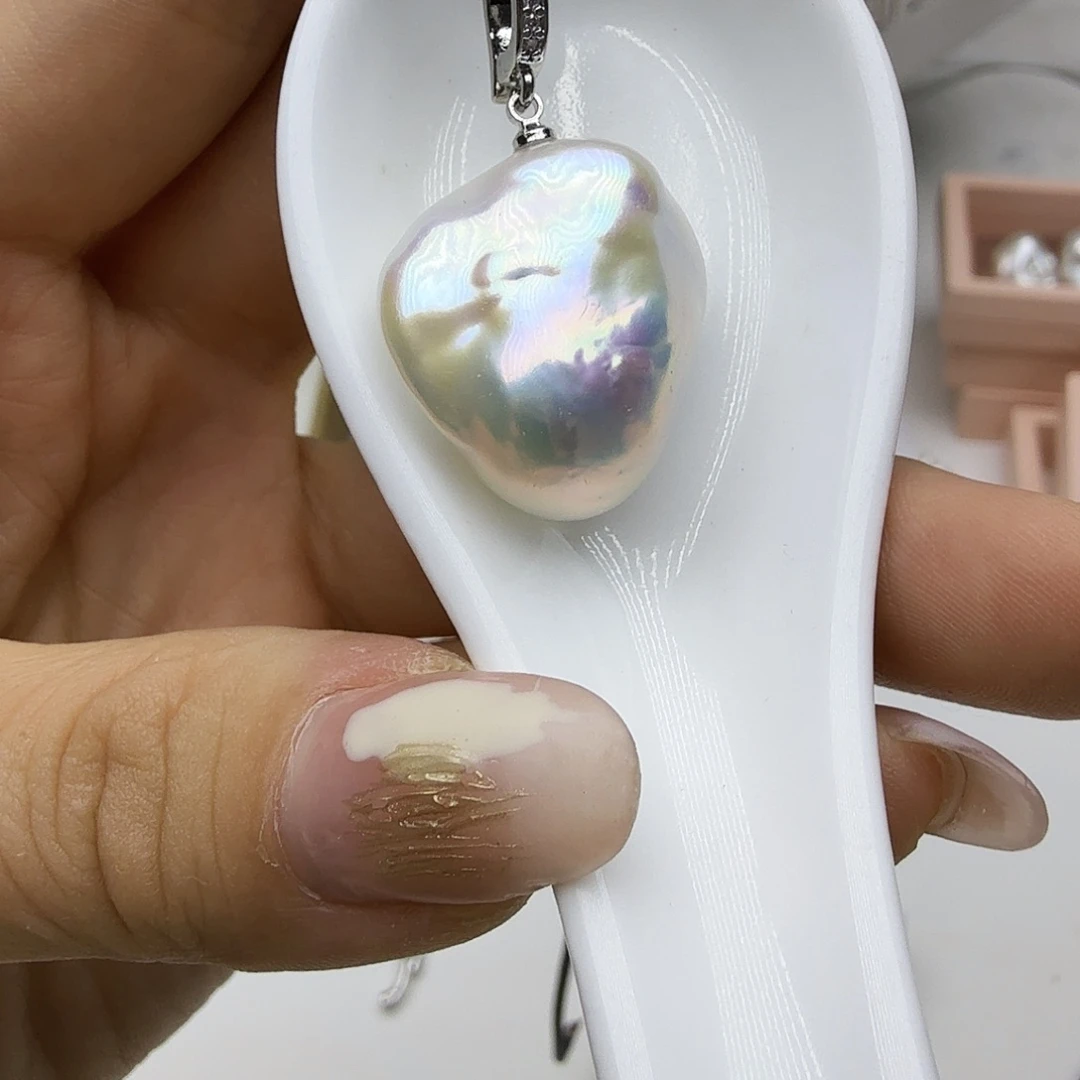 未镶嵌淡水珍珠颈饰