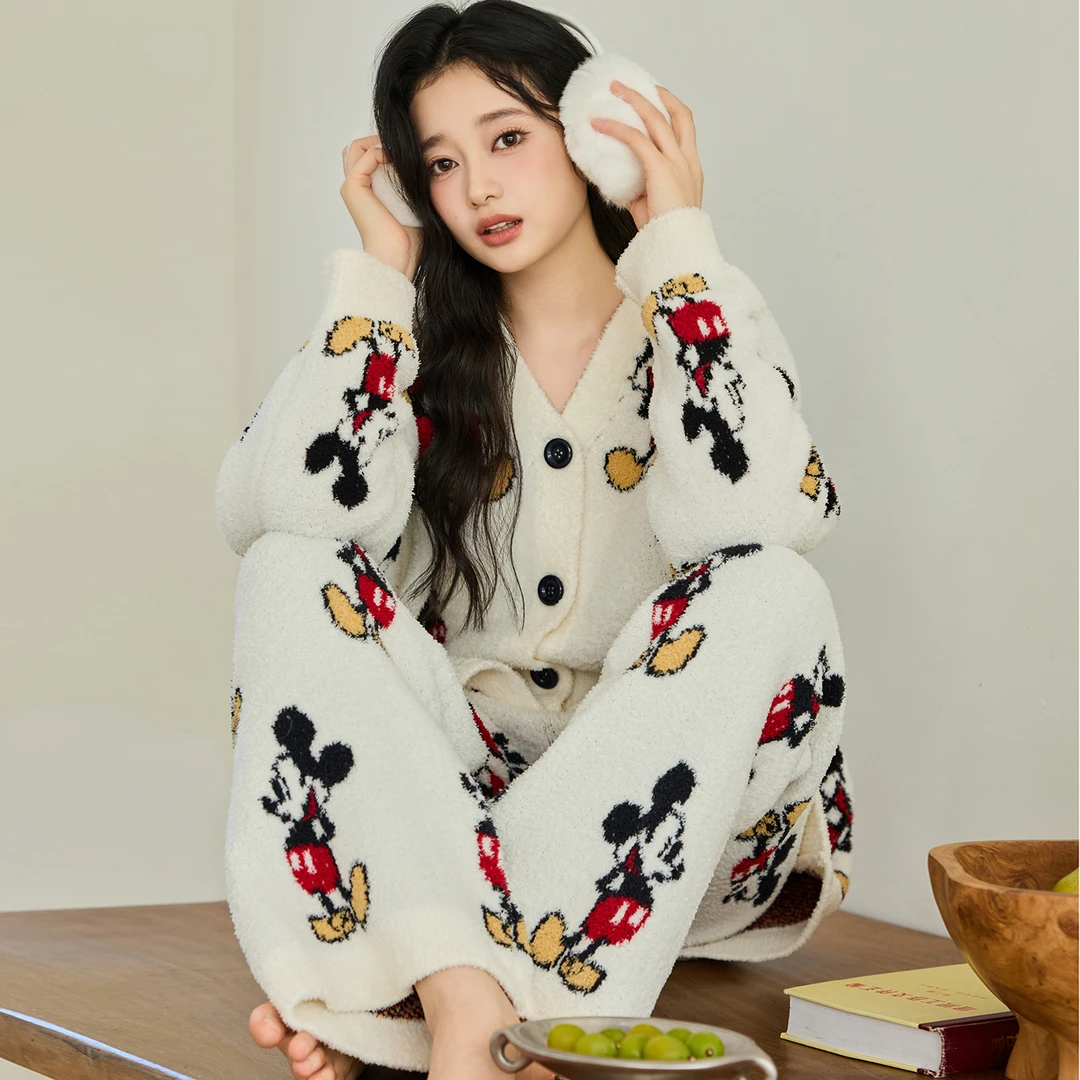 珈莹艾半边绒月子服秋冬产后卡通可外穿哺乳家居服待产孕妇睡衣
