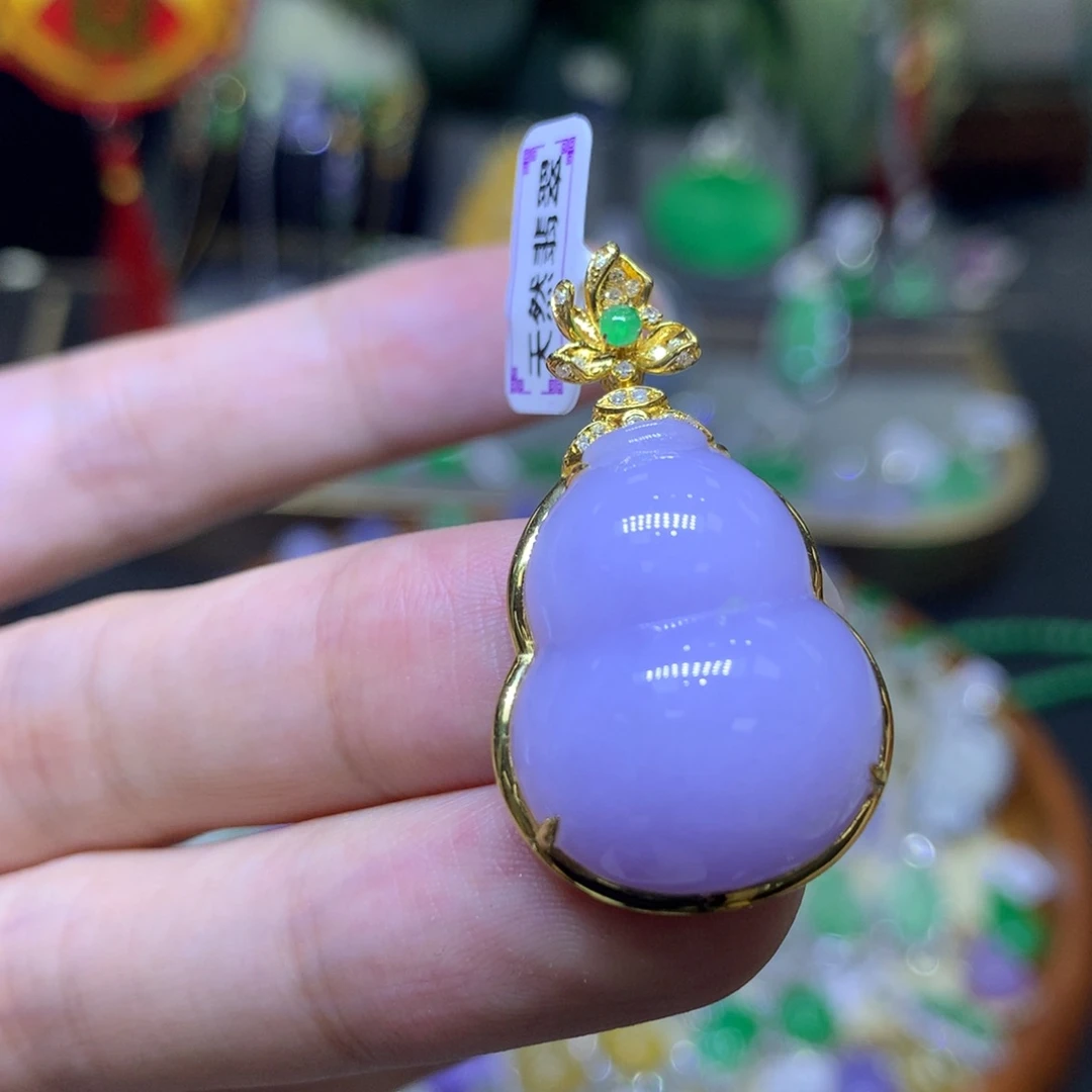 翡翠18K金镶嵌颈饰翡翠吊坠项链