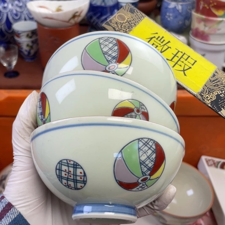 他家瓷器真美…开播了
