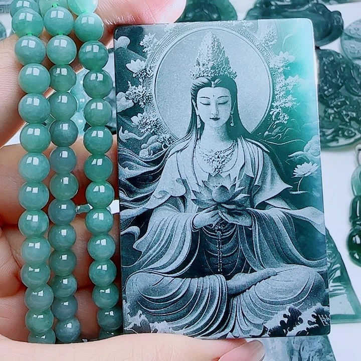 翡翠未镶嵌颈饰多样性发货天然的A货翡翠